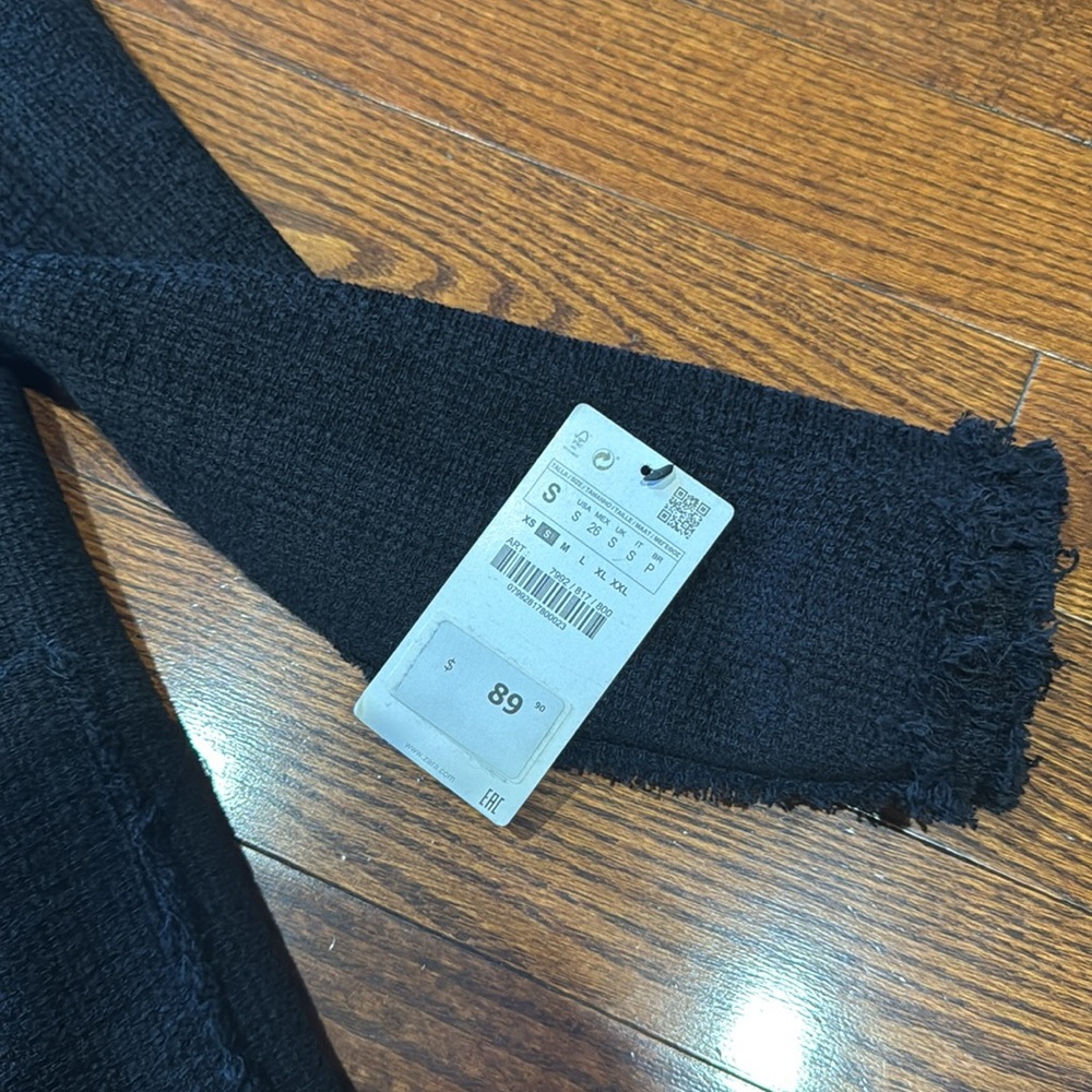 Zara Jacket - Picture 2 of 4